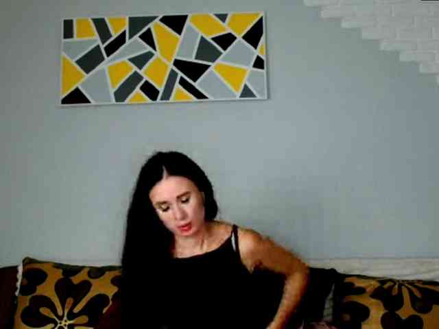 MilfLunna webcam