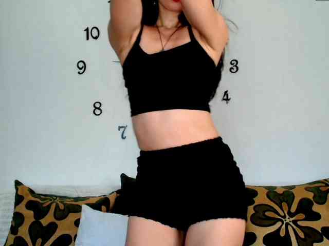 MilfLunna webcam