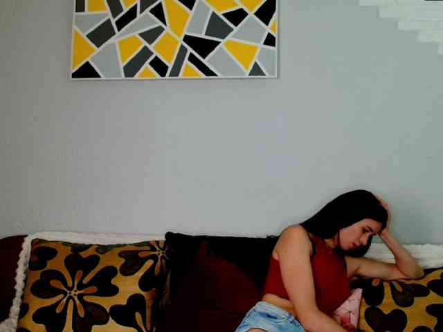 MilfLunna webcam