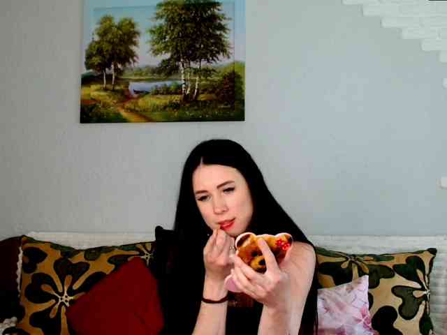 MilfLunna webcam