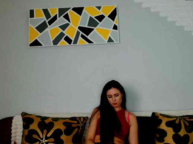 Model: MilfLunna