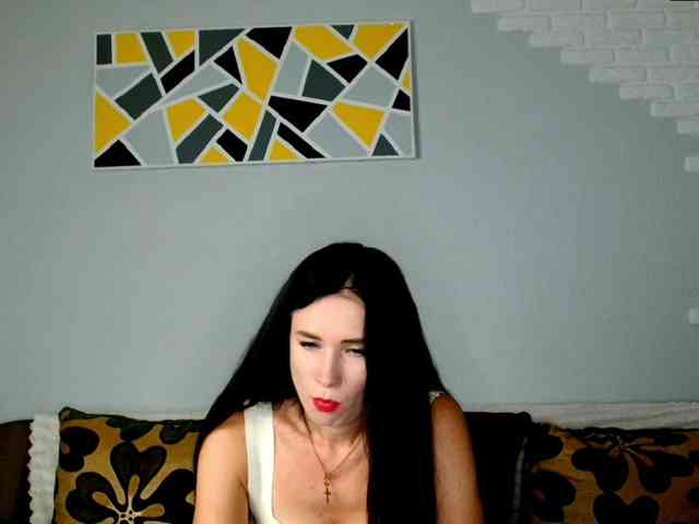 MilfLunna webcam
