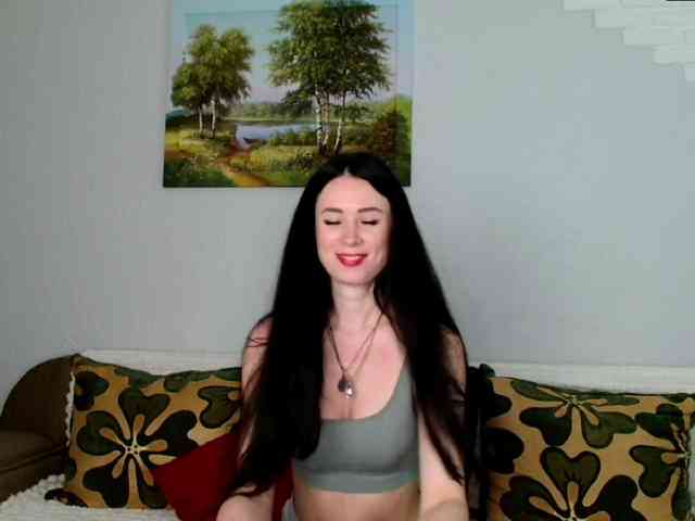 MilfLunna webcam