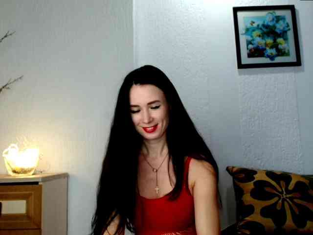 MilfLunna webcam