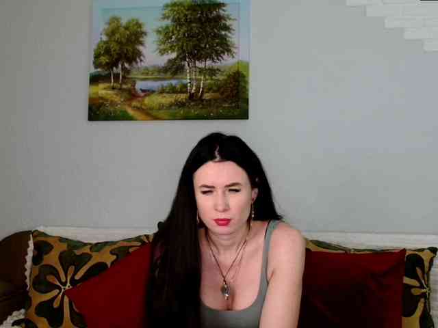MilfLunna webcam