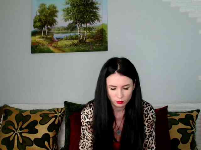 MilfLunna webcam