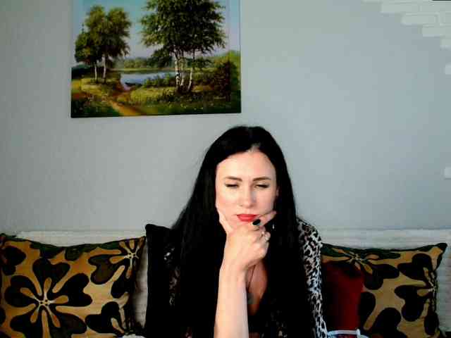 MilfLunna webcam