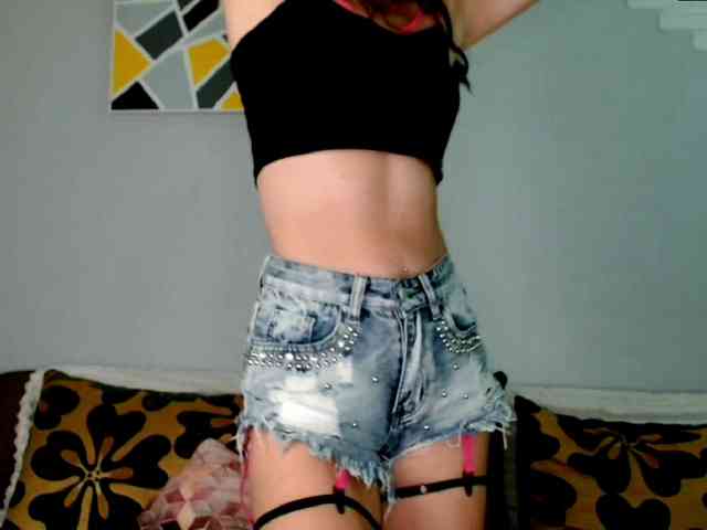 MilfLunna webcam