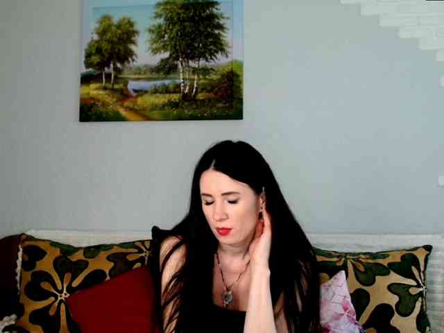 MilfLunna webcam