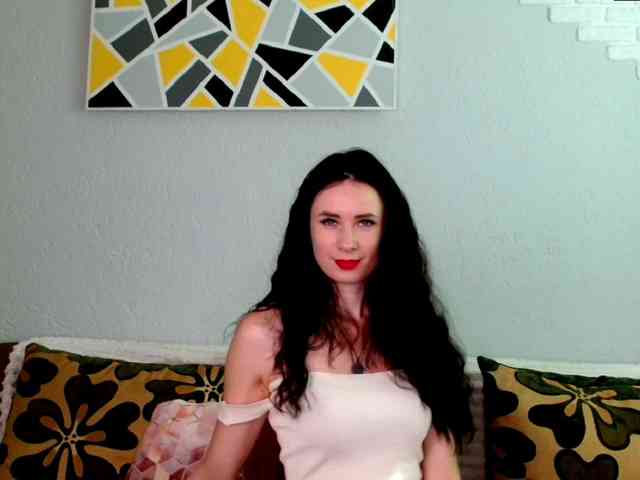 MilfLunna webcam