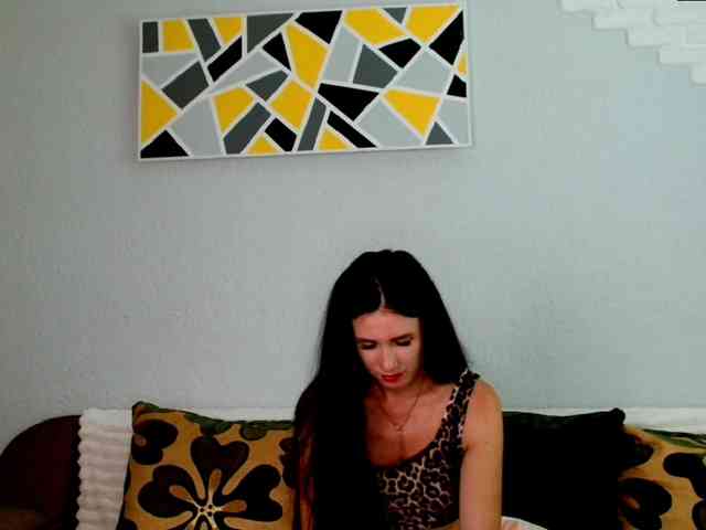 MilfLunna webcam
