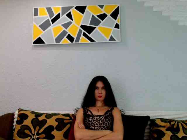 Model: MilfLunna