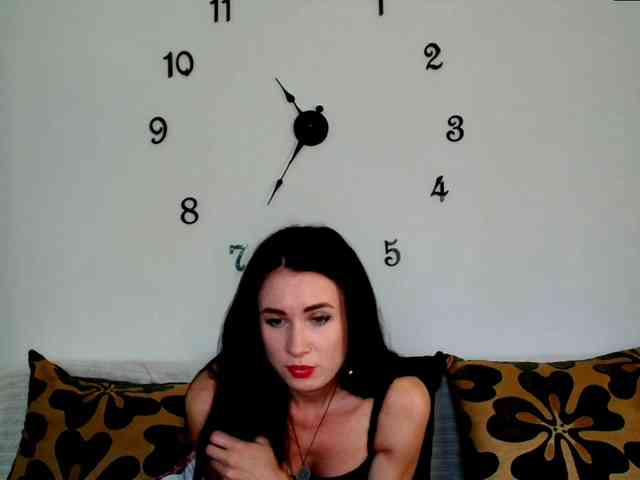 MilfLunna webcam
