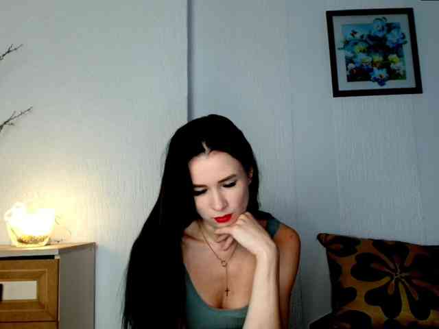 MilfLunna webcam