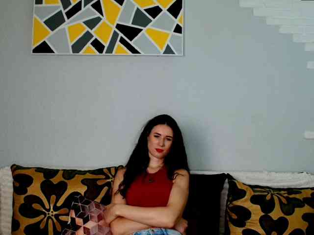 MilfLunna webcam