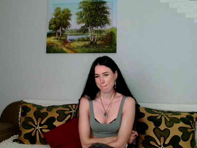 MilfLunna webcam