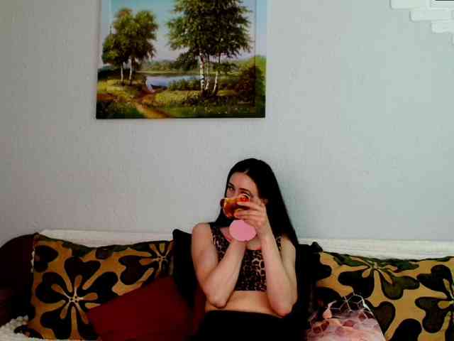 MilfLunna webcam