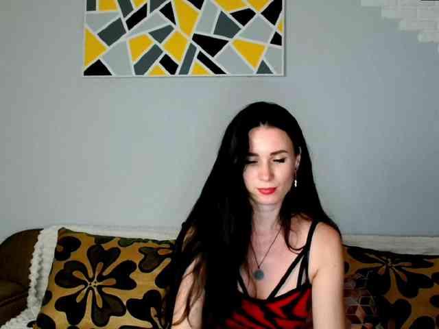 Model: MilfLunna