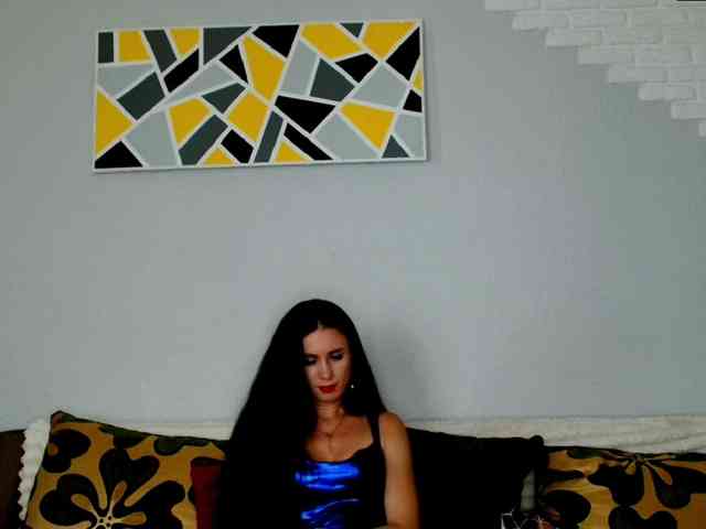 MilfLunna webcam