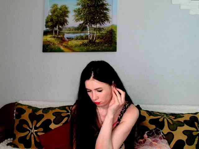 Model: MilfLunna