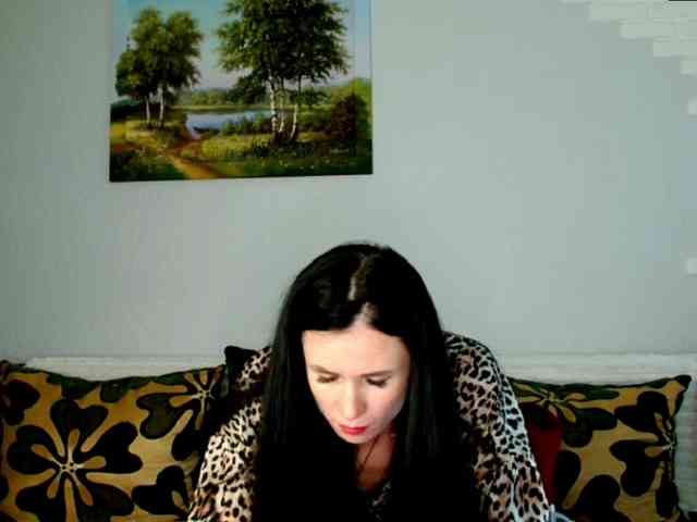 MilfLunna webcam