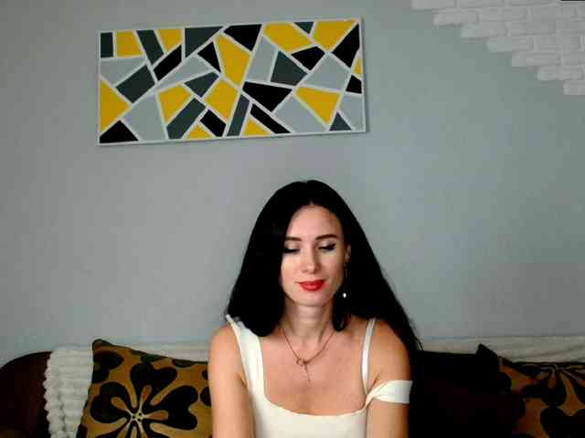 MilfLunna webcam