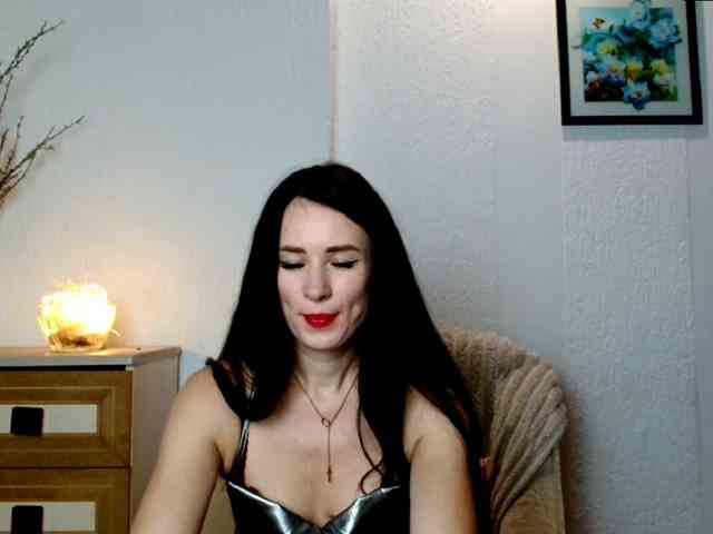 Vorschau des Streams von MilfLunna