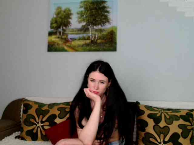 MilfLunna webcam