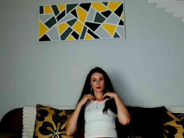 MilfLunna webcam