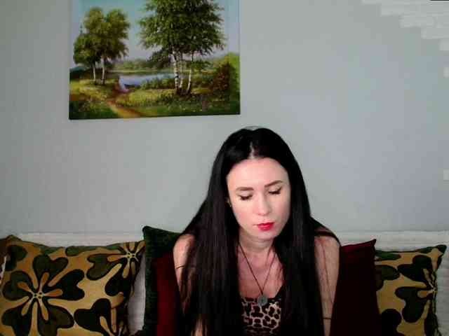 MilfLunna webcam