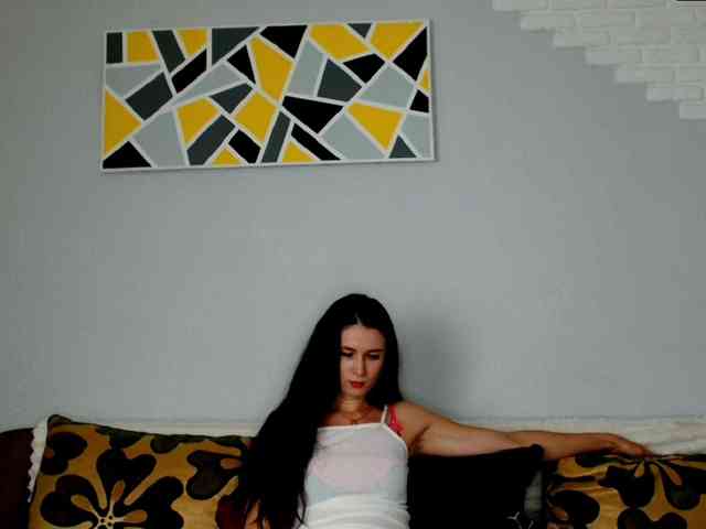 MilfLunna webcam