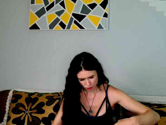 MilfLunna webcam