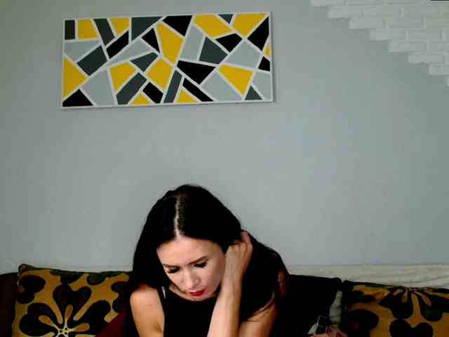 MilfLunna webcam