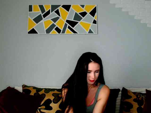 Model: MilfLunna