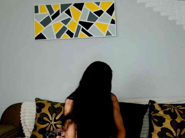 MilfLunna webcam