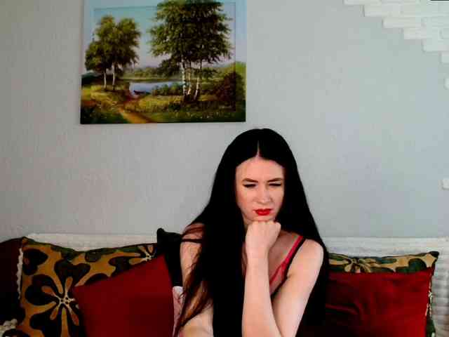 MilfLunna webcam