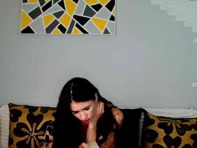 MilfLunna webcam