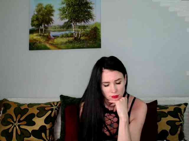 MilfLunna webcam