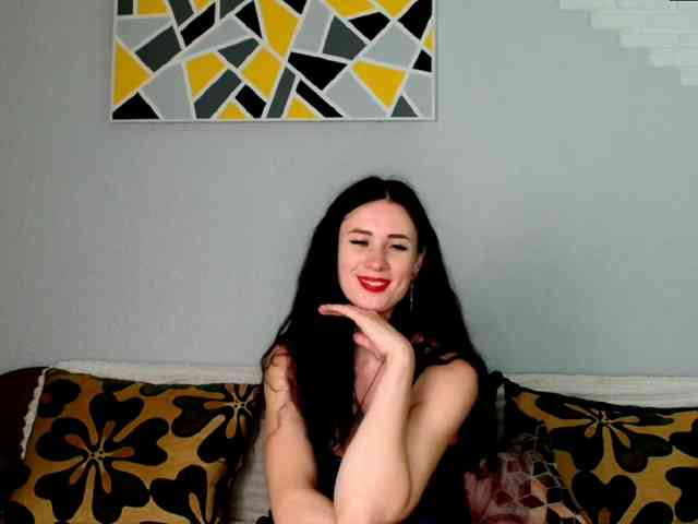 MilfLunna webcam