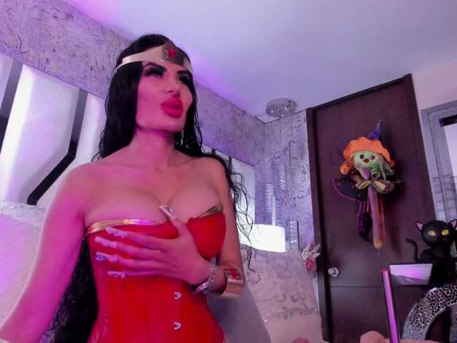 Valeriajade, live now on BongaCams