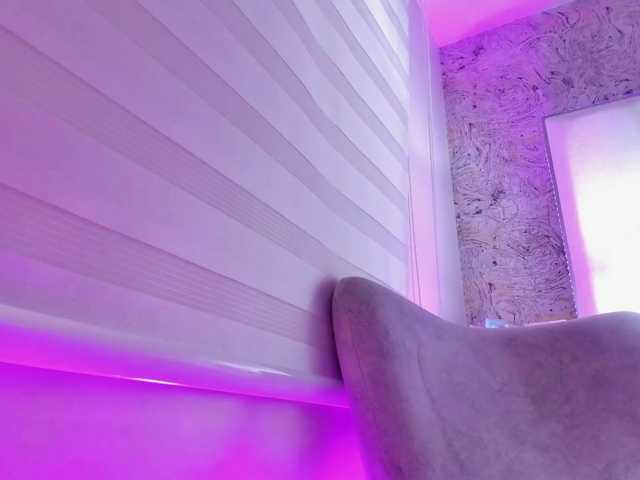 Valeriajade live cam on BongaCams