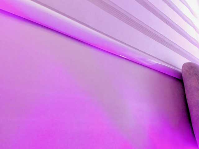 Valeriajade live cam on BongaCams