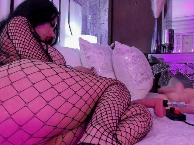 Valeriajade live cam