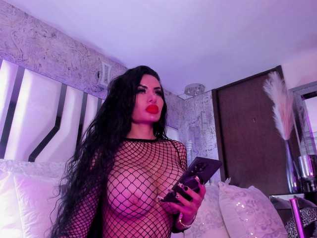 Valeriajade live cam