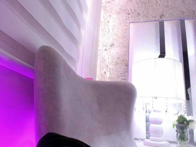 Valeriajade live webcam show