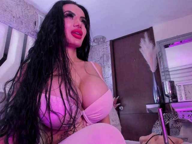 Valeriajade live cam