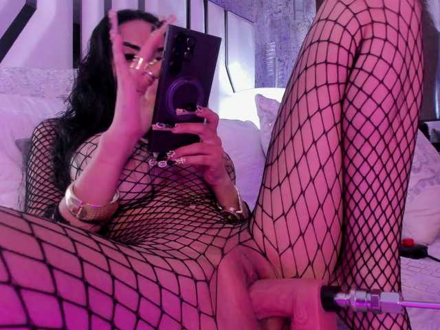 Valeriajade live cam