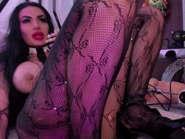 Valeriajade live cam on BongaCams