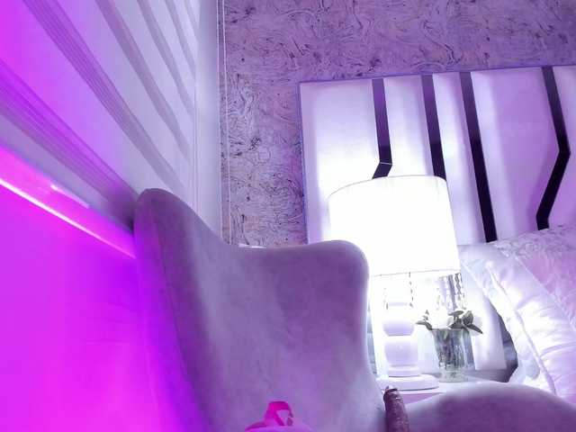 Valeriajade live cam on BongaCams