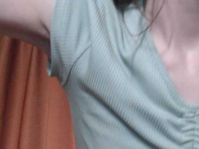 NichtiFiji live cam on BongaCams
